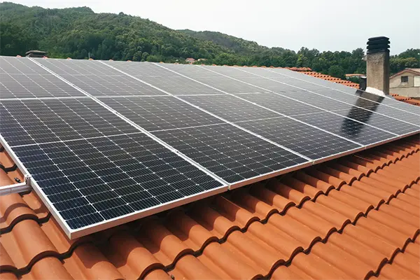 Impianto Fotovoltaico la soluzione per abbattere i costi della bolletta e ottenere il massimo risparmio di energia